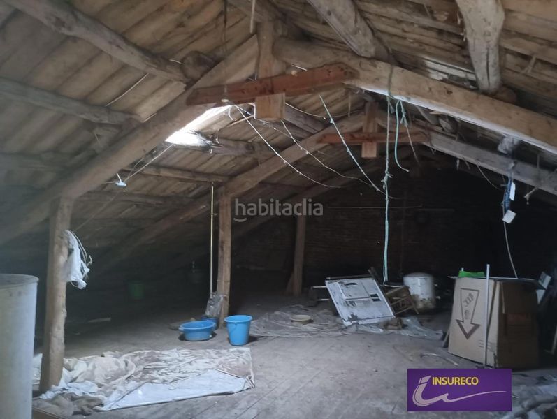 Foto fc5e2cb8-e195-4eab-81bb-89dc050bc63e. Edifici a Villarejo de Órbigo