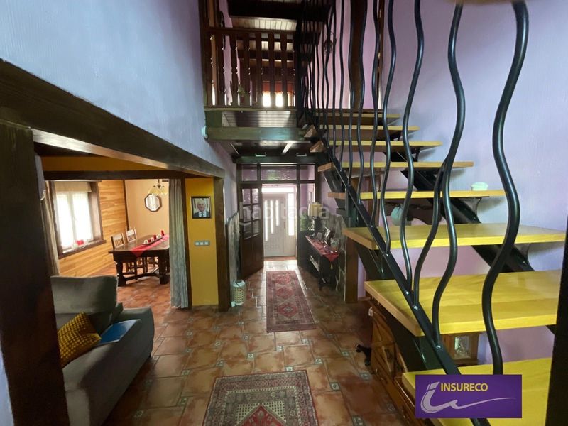 Foto 50a8ba6c-b012-4e4e-a4ba-1d38b81af8c2. Casa con riscaldamento in Bustillo del Páramo