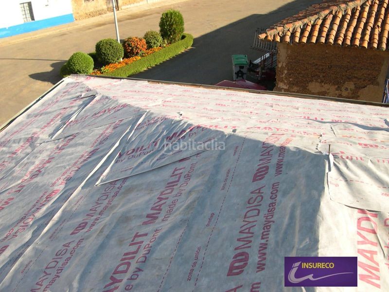 Foto 7b511bfa-c69f-420a-8f36-a704bd504908. Casa con riscaldamento in Bustillo del Páramo