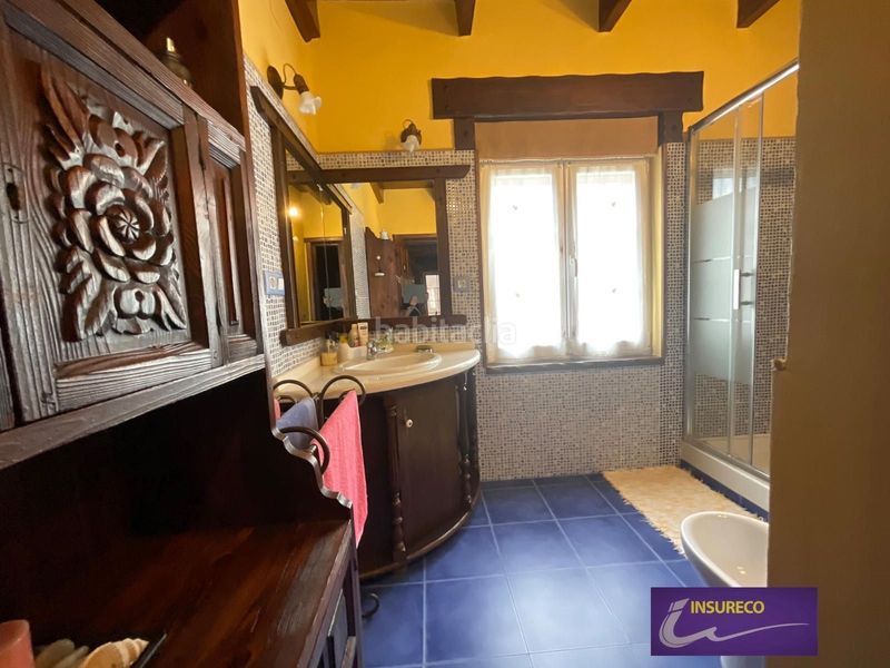 Foto 87cdd255-9767-4cbb-bcff-2c8ee97f55c1. Casa con riscaldamento in Bustillo del Páramo