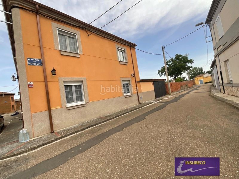 Foto c6fc7ab6-e802-451c-9517-ee9d16608206. Casa con riscaldamento in Bustillo del Páramo