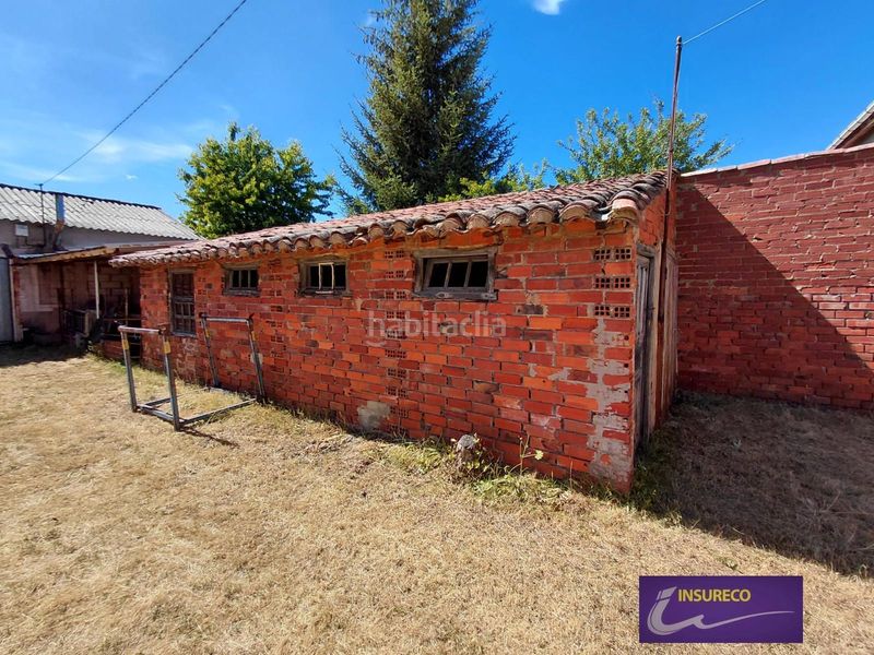 Foto c9219c2b-1a42-43e0-8852-14852cc38dfe. Casa amb aparcament a Cuadros