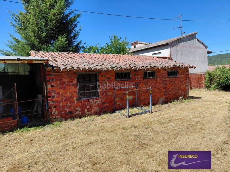 Foto fc6d5359-16d4-438c-8270-59ac38e7c040. Casa amb aparcament a Cuadros