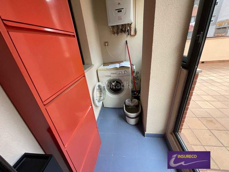 Foto e3e138bf-aa5b-4d3c-b58a-5c5640f5a68c. Rent flat with heating parking in San Claudio - La Chantría León