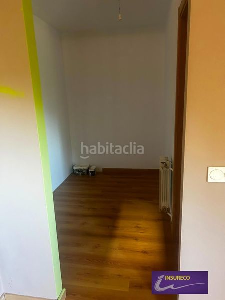 Foto 806a1baf-d9a8-4808-91d8-9074358772be. Casa aparellada amb calefacció a Onzonilla