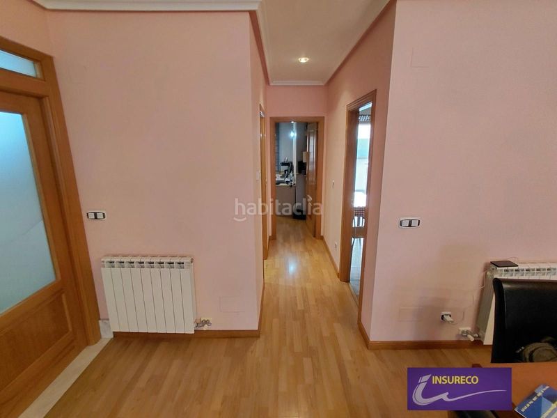 Foto 505570a6-acc9-41a0-a1d9-80bf18d59a07. Casa aparellada amb calefacció aparcament piscina a Valverde de la Virgen