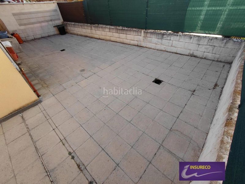 Foto f3fc3cf5-a23a-4eeb-b9fd-5ee668914bef. Casa aparellada amb calefacció aparcament piscina a Valverde de la Virgen