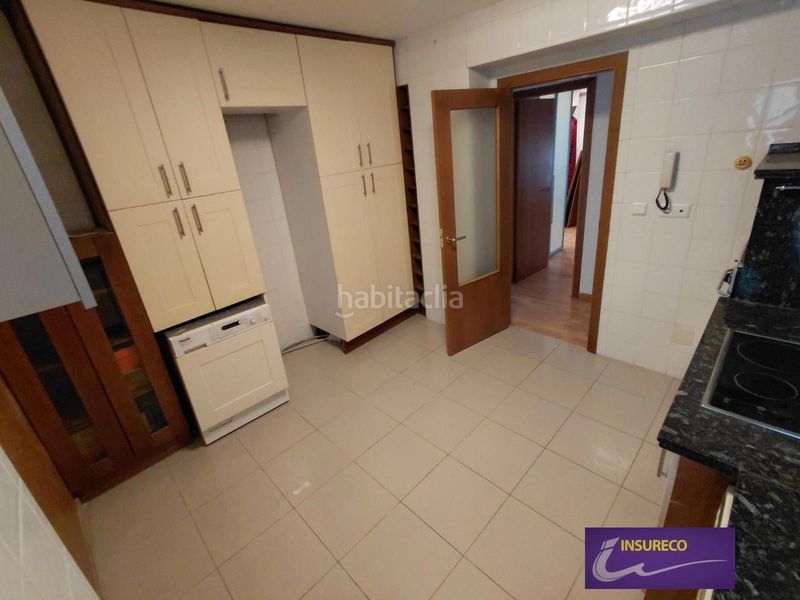Foto 87d07e97-b82a-4970-805d-476e2035ee52. Apartament amb calefacció aparcament a Centro Ciudad León