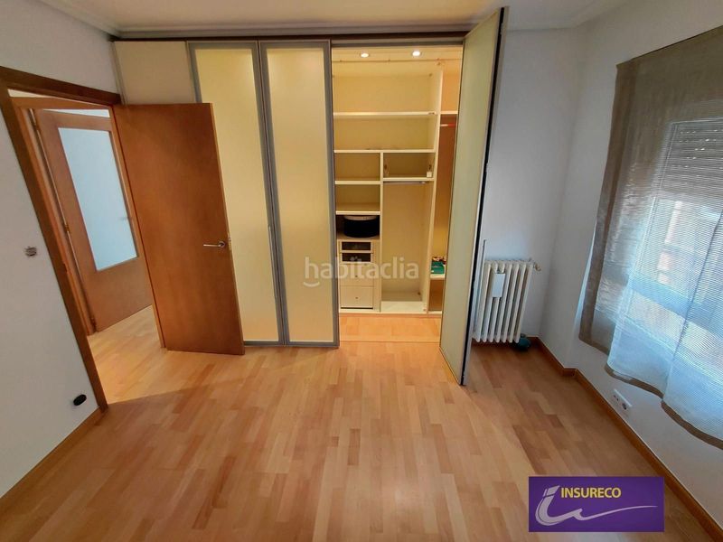 Foto c5446120-5415-459e-81d7-33ca882873e5. Apartament amb calefacció aparcament a Centro Ciudad León