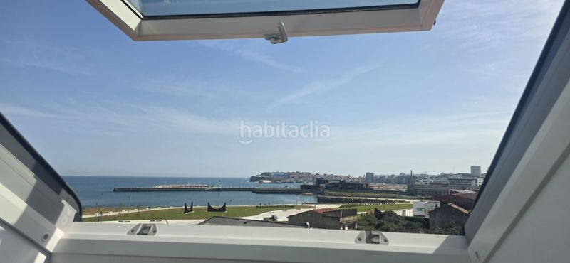 Foto e90a0e9b-7a10-45b1-bf41-832f116e2e22. Àtic 66m<sup>2</sup> a travesía mar 1 a El Natahoyo Gijón