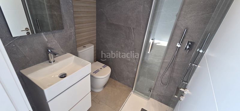 Foto 17bd73ab-ef11-45ba-9a67-5f500093caac. Ático 89m<sup>2</sup> en travesía mar 1 ático de 2 habitaciones nuevo en residencial travesía del mar en Gijón