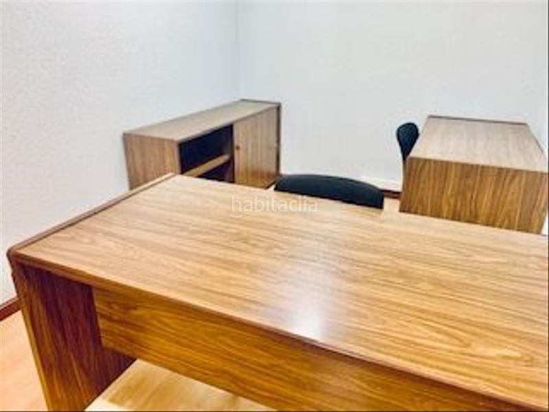 Foto a59fa429-1af2-40a8-9f15-191a22479056. Miete büro mit heizung in Centro Ciudad León