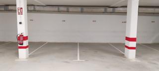 Location Parking voiture  Calle cardenal landázuri. Plaza de garaje en edificio nuevo al lado de la catedral para co