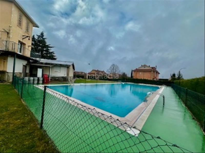 Foto 76ca89b1-8252-4581-9506-69d37a316395. Xalet amb calefacció aparcament piscina a Las Ventas León