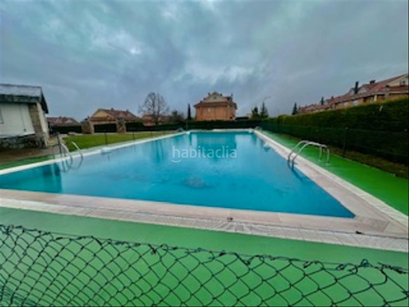 Foto 98471fff-e1d1-4a07-83d2-5c9513751530. Xalet amb calefacció aparcament piscina a Las Ventas León