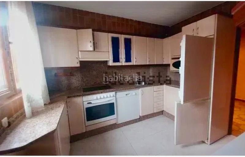 Foto 273f4556-928d-4bd3-beb9-c85275a5d3c8. Dachwohnung in avenida de mariano andrés 114 in Las Ventas León