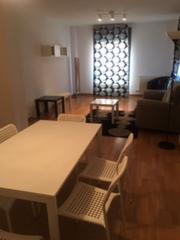 Location Appartement  Calle cuesta castañones 2. Casco antiguo, piso de tres dormitorios con garaje, amueblado