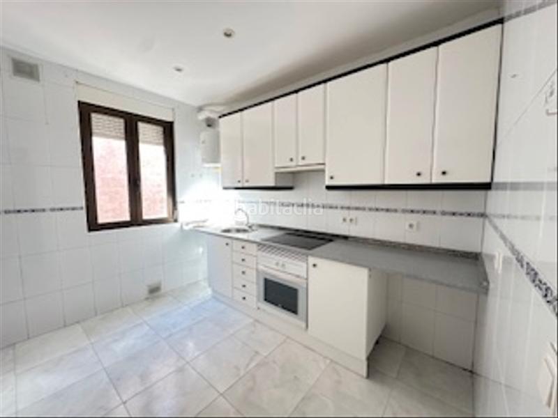 Foto 17bf1d22-48bd-4867-ba5a-e6b3b9b27a83. Miete dachwohnung mit heizung in Centro Ciudad León