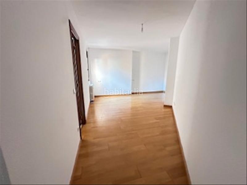 Foto 9aec2b93-d5d9-4f72-b8f5-958eca7d045f. Rent penthouse with heating in Centro Ciudad León