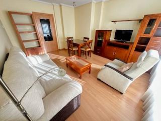 Appartement  Calle leonor de guzmán 2. Chantria (corte ingles) apartamento amueblado con trastero y sin
