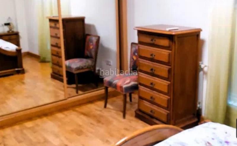 Foto c10d32c0-3e26-4ad4-a139-8a7f568a7ed8. Casa bifamiliare con riscaldamento in San Andrés del Rabanedo pueblo San Andrés del Rabanedo