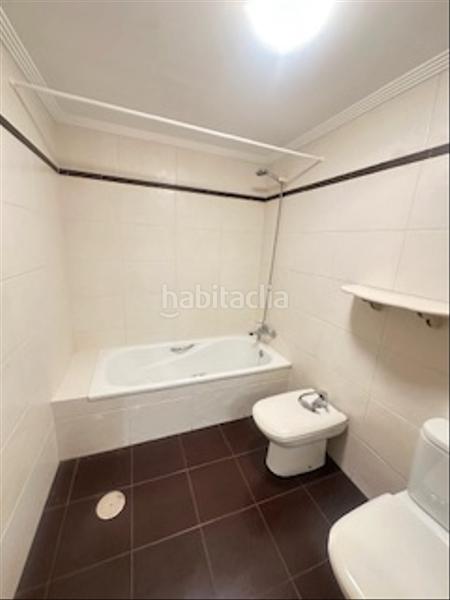 Foto 898cc56f-91b6-43cc-bcc4-ff0cb13510fd. Location appartement dans calle gregorio perez de maría "el cainejo" s/n dans León