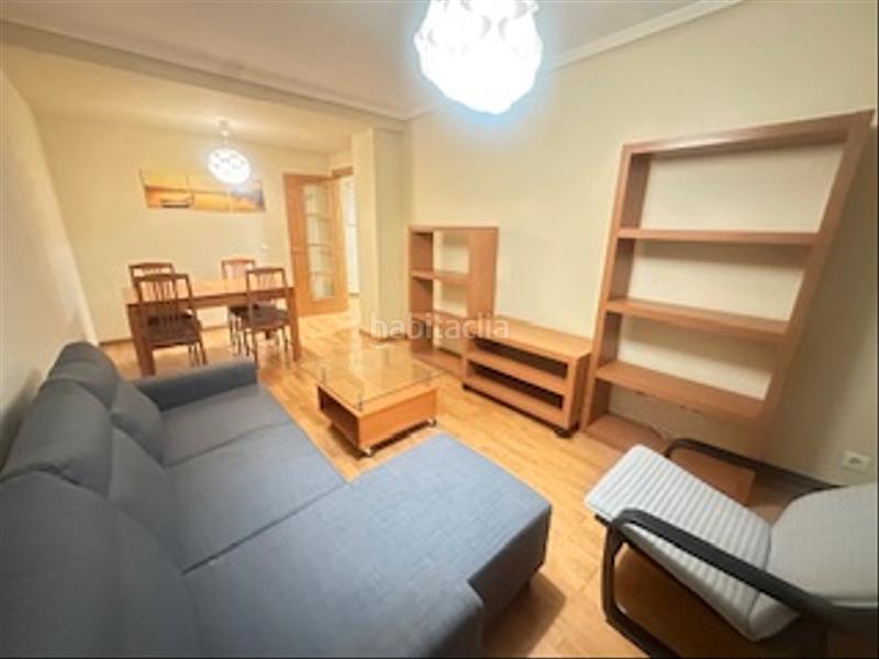 Foto 58f563ca-f2b9-4997-ae7a-0a0690275ebb. Rent apartment in calle gregorio perez de maría "el cainejo" s/n in León