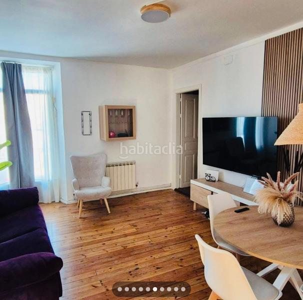 Foto d7969cd5-6f8a-4e30-84fd-cfd3344ff3ee. Apartment with heating in Casco Antiguo León