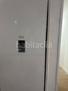 Foto 26f29ea4-d073-4534-a2b7-41d1f1912b69. Apartment in calle artesano 7 in Trobajo del camino