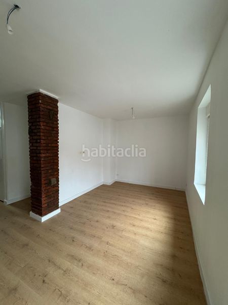 Foto 9c70fd33-5775-4ff3-b3cb-dd7a53bac2c7. Apartment in calle artesano 7 in Trobajo del camino