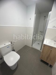 Foto e8efdc21-85af-432d-b05e-7d37843558a5. Miete appartement in calle el escobar 2 in San Mamés - La Palomera León