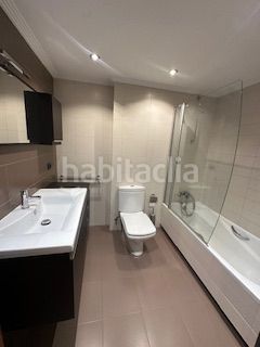 Foto 9a4682b8-6d73-459e-9695-97d9e5c6ec61. Rent flat with heating in Las Ventas León