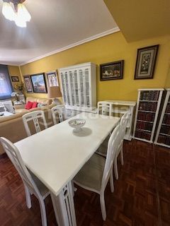 Foto e16a7827-3dc3-485e-8a63-6ab78312e6fc. Rent flat with heating parking in San Claudio - La Chantría León