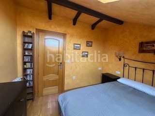 Foto 5f631eb2-8403-469d-aa2f-001c2e9b203c. Dúplex amb calefacció aparcament a Puente Castro León