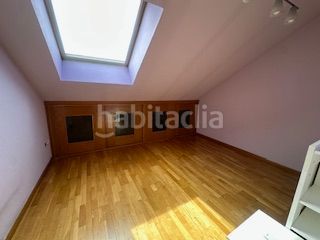 Foto f6249b54-ee62-4c81-89ed-cec7e932b3a3. Dúplex amb calefacció aparcament a Puente Castro León