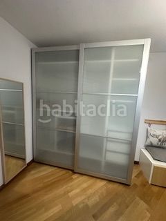 Foto 18029a1f-3718-49ae-bca4-2b3a77d35421. Apartament amb calefacció aparcament a Armunia León
