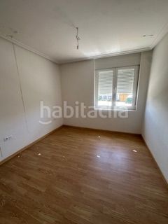 Foto 78241705-a1b9-4dc4-9747-a382a5ff6e68. Casa amb calefacció aparcament a Armunia León
