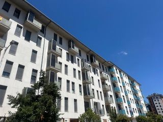 Apartment  Calle antonio vázquez. Primera linea de lastra, apartamento amueblado con ascensor gara