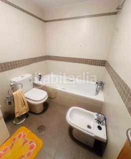 Foto 4a74429e-f719-4dff-bbce-7574e5e72ee5. Apartament amb calefacció aparcament terrassa a La Lastra León