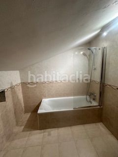 Foto 401cfc40-0231-4250-a564-8c86dfdb51b6. Dúplex amb aparcament a Trobajo del camino