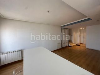 Foto a3735b79-8b00-4865-8752-d81e81a1cebb. Dúplex amb aparcament a Trobajo del camino