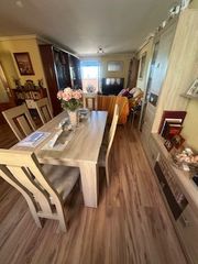 Appartement à Calle santa marina 24. Virgen del camino, espacioso piso de 90m con vistas panoramicas
