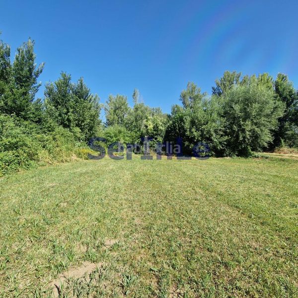 Foto 01aec3b1-0289-45d1-97fe-0ef15f2dc67b. Residential plot in Villaquilambre