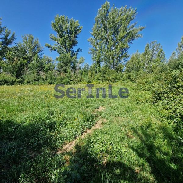 Foto ac9fd3af-6f06-4e1c-9d42-e7058c2f15aa. Residential plot in Villaquilambre