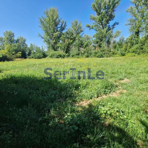 Foto b7302876-6f84-4487-abfc-d6d9ff568ae5. Residential plot in Villaquilambre