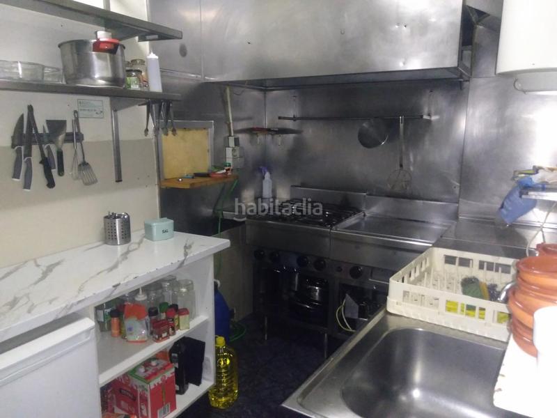 Foto 15138eea-6a8c-4612-8bc8-407ed84e812a. Local comercial amb calefacció a Zona Alta Ponferrada