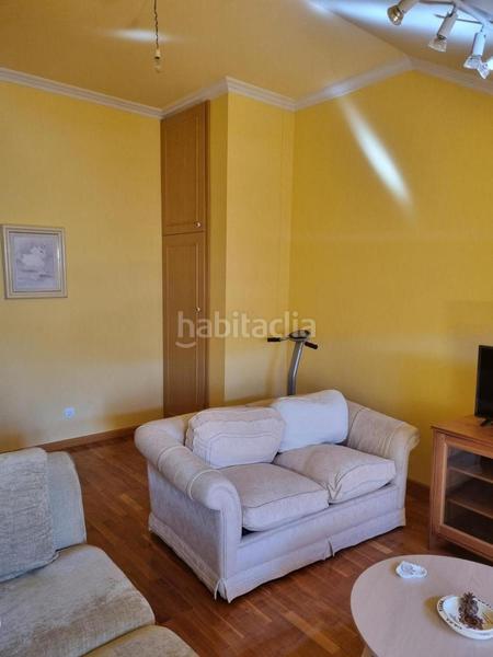 Foto 412c436d-394e-406f-a26c-d75ea64b76b5. Lloguer apartament amb calefacció a Villafranca del Bierzo