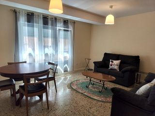 Miete Etagenwohnung in Zona Alta