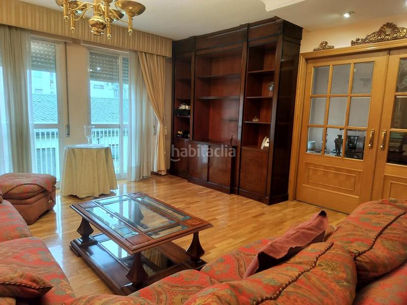 Foto 2a2761d8-27c1-40a5-b1cc-e3fbb519d599. Pis amb calefacció a Zona Alta Ponferrada