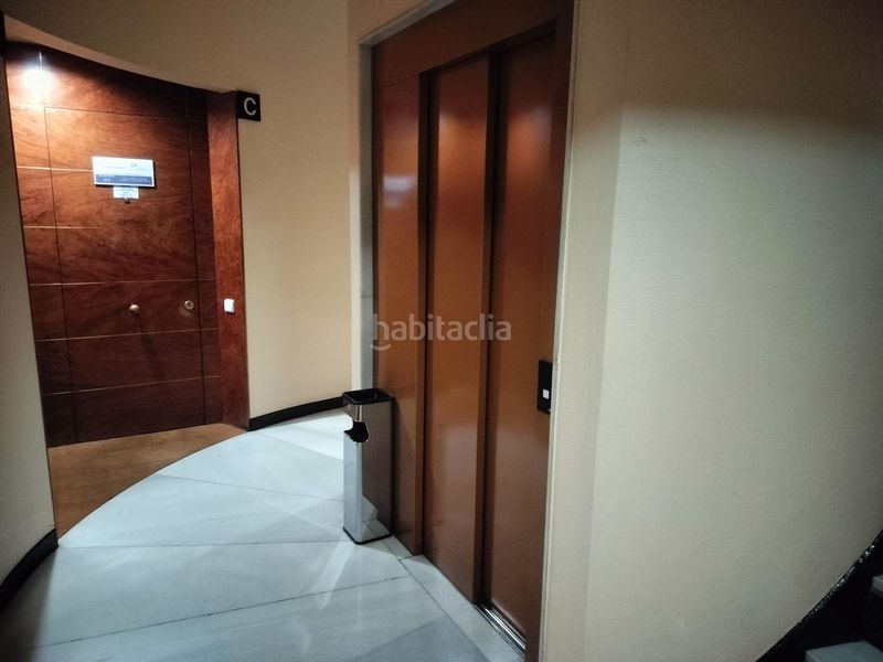 Foto 4e0d5151-375c-467e-8ee8-88f3b897bed1. Miete büro in Centro Ponferrada